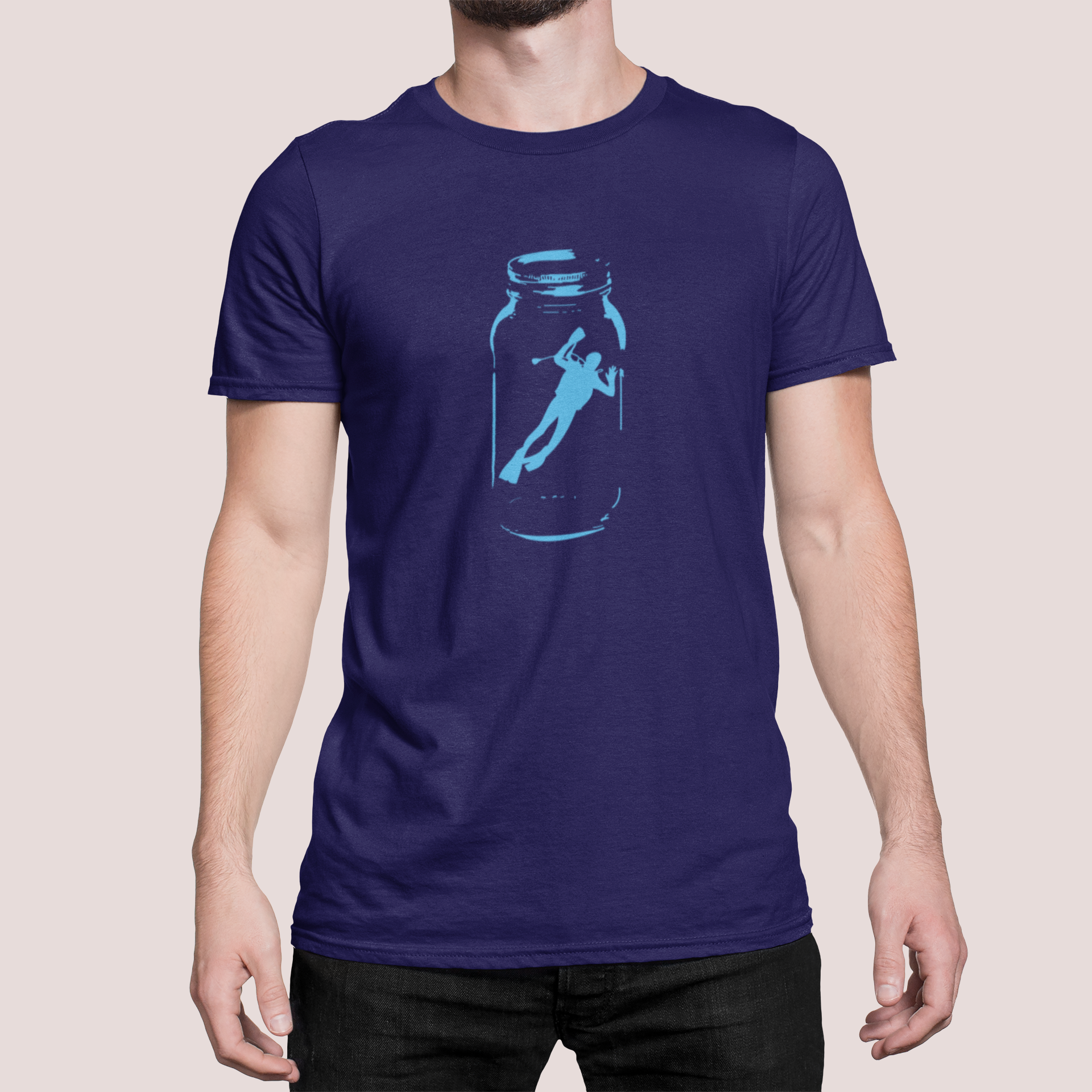 Diver in jar - Men's/Unisex T-Shirt